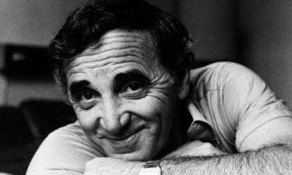 Charles Aznavour : Le monde entier rend hommage au chanteur légendaire