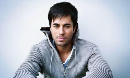 Enrique Iglesias enflamme la toile avec une vidéo craquante !