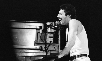 Cinq articles remarquables de la vente aux enchères Freddie Mercury