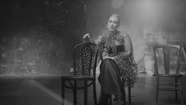 ADELE DÉVOILE LE CLIP DE SON TITRE "OH MY GOD"