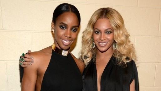 Beyoncé s'éclate avec sa copine Kelly lors d'un concert à Las Vegas