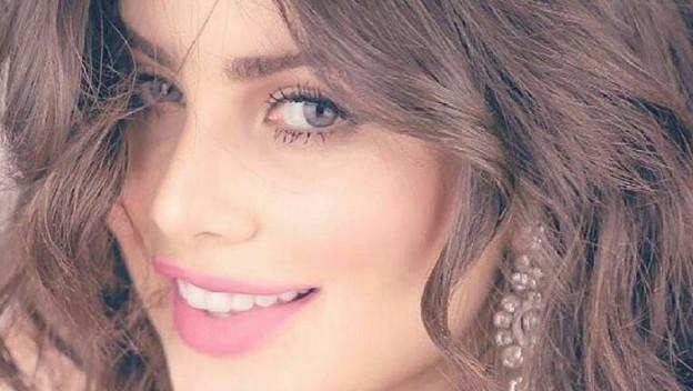 Hanane El Khader tease son prochain clip ‘’Shnayi’’