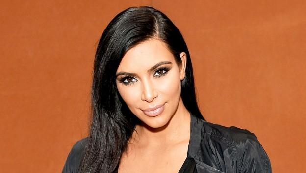 Kim Kardashian dévoile une adorable photo de son nouveau-né ‘’Chicago’’