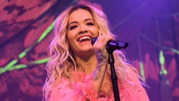 "Let You Love Me": Rita Ora arrive avec un nouveau titre