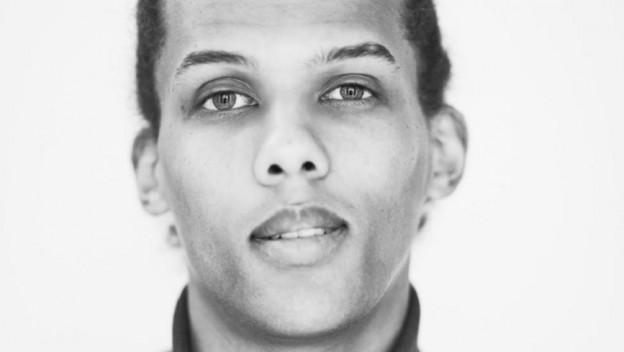 Stromae tease son nouveau titre ‘’Défiler’’