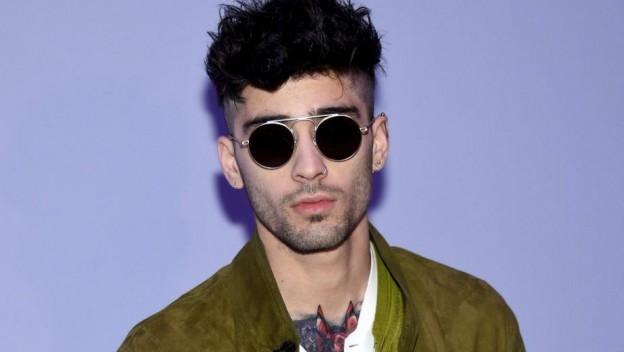 Zayn Malik s'offre une reprise de "Can't Help Falling in Love"