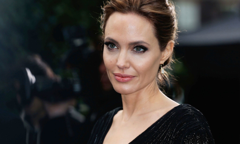 Révélation du nouveau tatouage d'Angelina Jolie