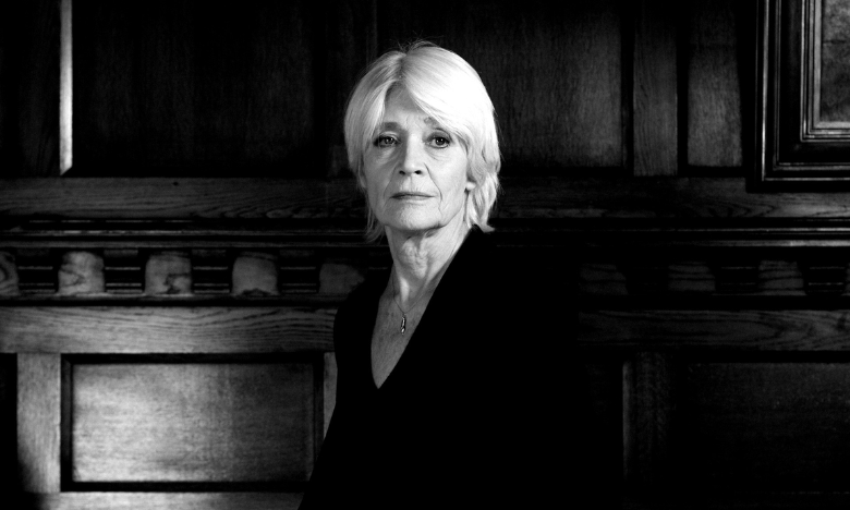 Françoise Hardy, icône des sixties, s’éteint à 80 ans